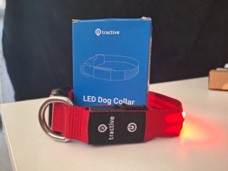 Collar Tractive GPS y LED Perros Rojo/Blanco