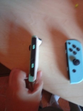 Joy-Con Nintendo Switch sinistro e destro