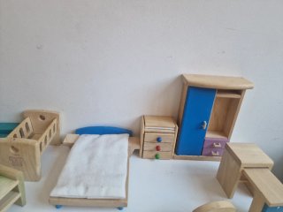 Muebles de casa de juguete