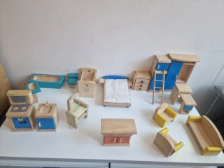Muebles de casa de juguete