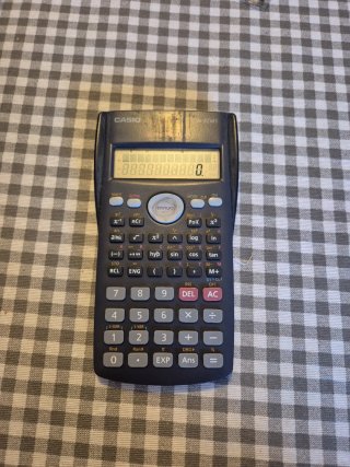 Calculadora Casio fx-82MS