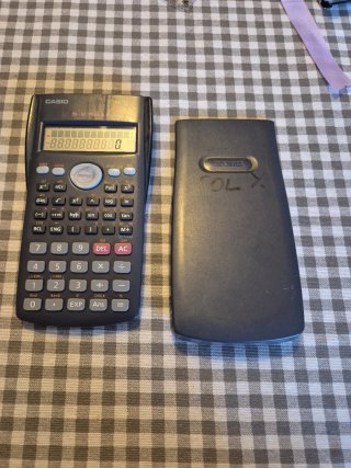Calculadora Casio fx-82MS