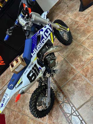 Husqvarna 611 Motocross Gráficos Sonic