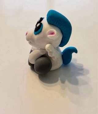 Figura artesanal Pegaso Disney
