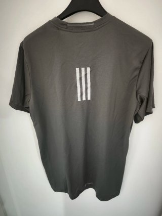 Camiseta Adidas Gris Deportiva