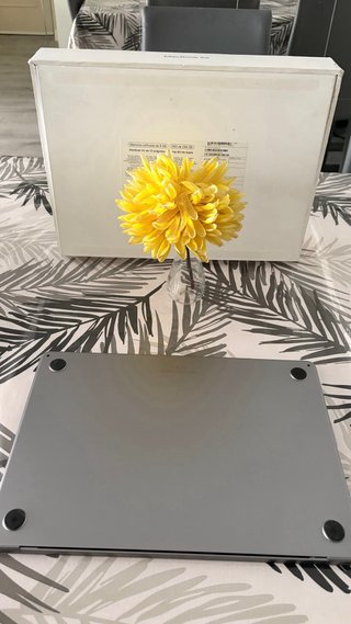 MacBook Air 15" M3 (8GB/256GB)|FACTURA Y GARANTÍA