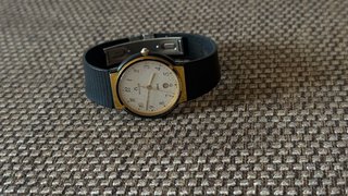 Milus Reloj Suizo Cuarzo Dorado