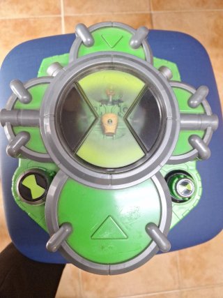 Ben 10 Fábrica de Alienígenas Juguete