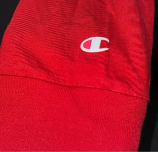 Camiseta Vintage Champion Capucha Negra y Roja S