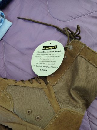 Botas Tácticas LAHORS Marrones