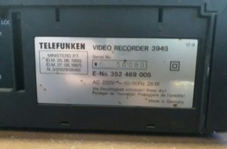 Videoregistratore VHS Telefunken 3943 da riparare