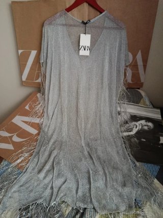 Vestido midi plateado Zara talla M