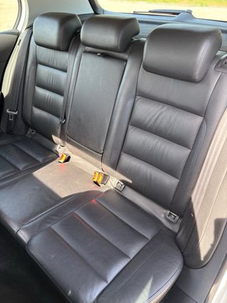 VW GOLF SPORT DSG 2010 83.000km Etiqueta C
