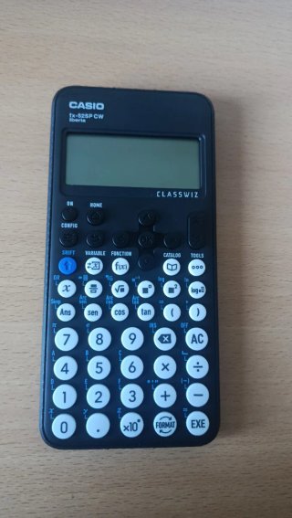 Calculadora Casio fx-82SP CW Iberia