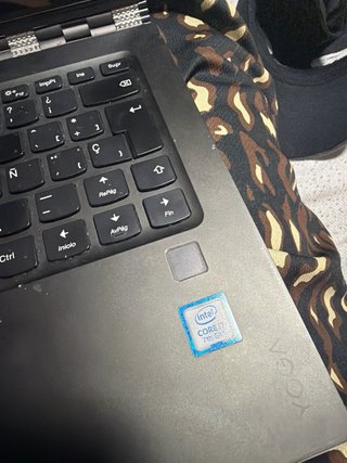 Lenovo Yoga Convertible 360°
