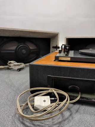 Tocadiscos Dual años 70 para reparar o para piezas