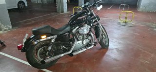 Harley Davidson Sportster 883XL Custom Negra