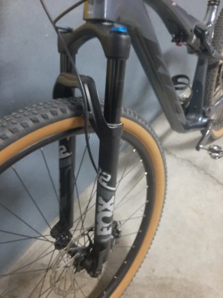 Bicicleta KTM Scarp Elite Taglia M Carbonio