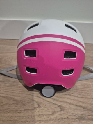Casco niña rosa y blanco