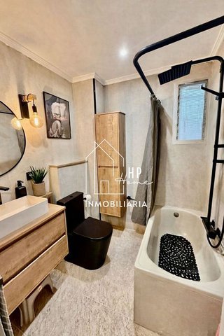 Piso en venta en San Ramón y Monte de Piedad en Xirivella