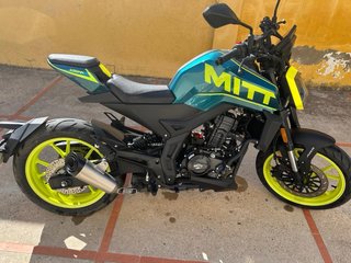 Mitt NK 125 Naked Verde/Amarillo