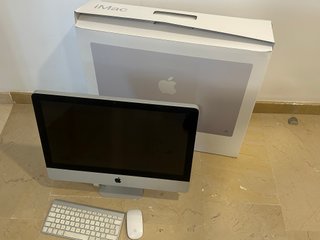 iMac 21,5 (Fine 2009) + Tastiera e Mouse