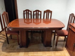 Mesa y 4 Sillas Comedor Madera