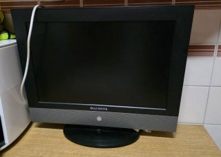 Televisión Blu:sens Negra y Gris