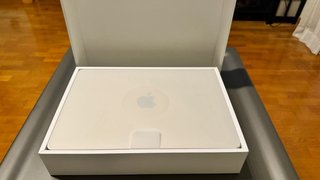 MacBook Air 13” M2 16GB RAM 512GB SSD