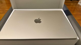 MacBook Air 13” M2 16GB RAM 512GB SSD