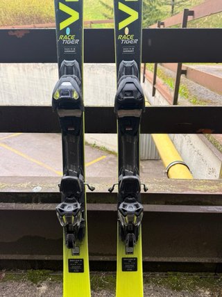 Sci Volkl Race Tiger SC 153 cm 2026
