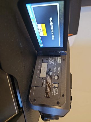 Videocámara profesional compacta Panasonic