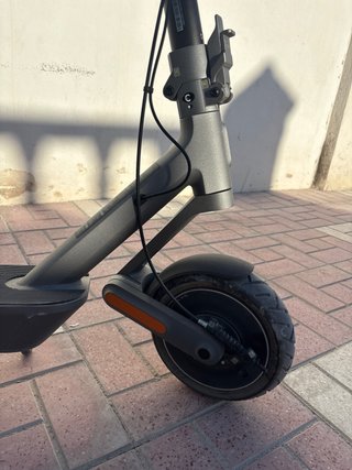 Patinete Eléctrico Negro marca xiaomi ultra 4