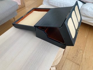 Escritorio maletín antiguo de viaje negro