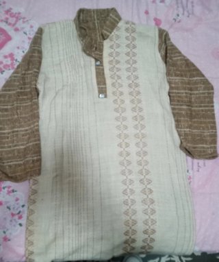 Vestido pakistaní beige y marrón