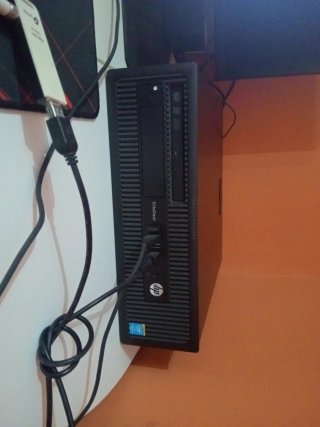 Ordenador HP Negro  PRECIO NEGOCIABLE