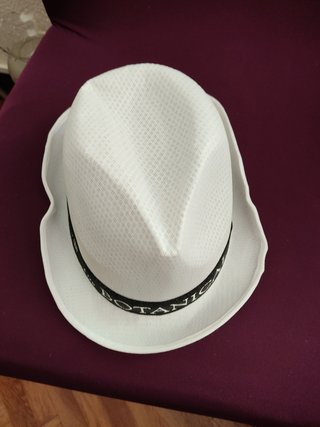 Sombrero blanco jardín botánico Londres