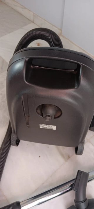 Aspiradora Progres Diamant 812 1800W