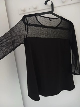 Blusa fiesta T40 negra manga transparente