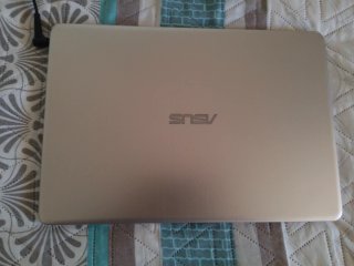 Portátil ASUS VivoBook S14