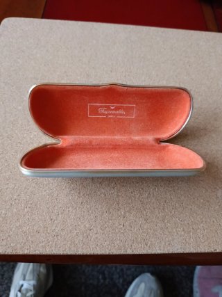 Funda gafas Faconnable plateada