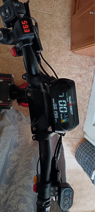 Patinete Eléctrico Plegable Nanrobot LS7+