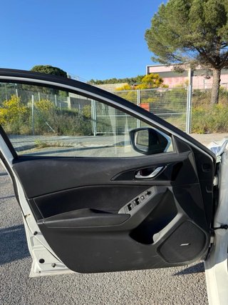 Mazda 3 2014