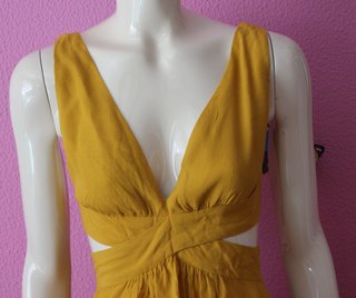 Top Peplum Zara Amarillo