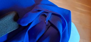 Elegante vestido azul para fiesta o bodas