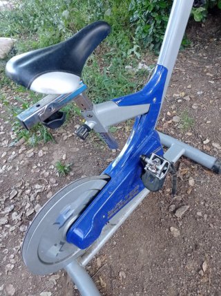 Bicicleta de Spinning Salter M-844 Azul y Gris