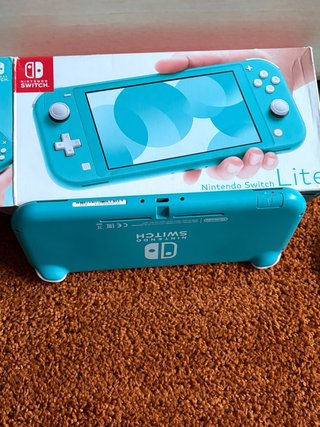 Nintendo Switch Lite Verde + Custodia