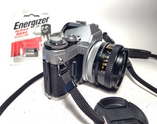 Canon AE-1 con objetivo FD f=50mm 1:1.8 SC