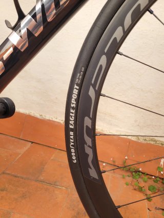 Bicicleta carretera carbono 11v