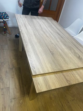Mesa extensible de comedor madera clara